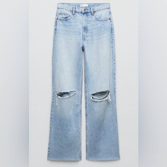 Zara Denim - Zara Ripped High Rise Wide Leg Jeans || Size 4 || NWT